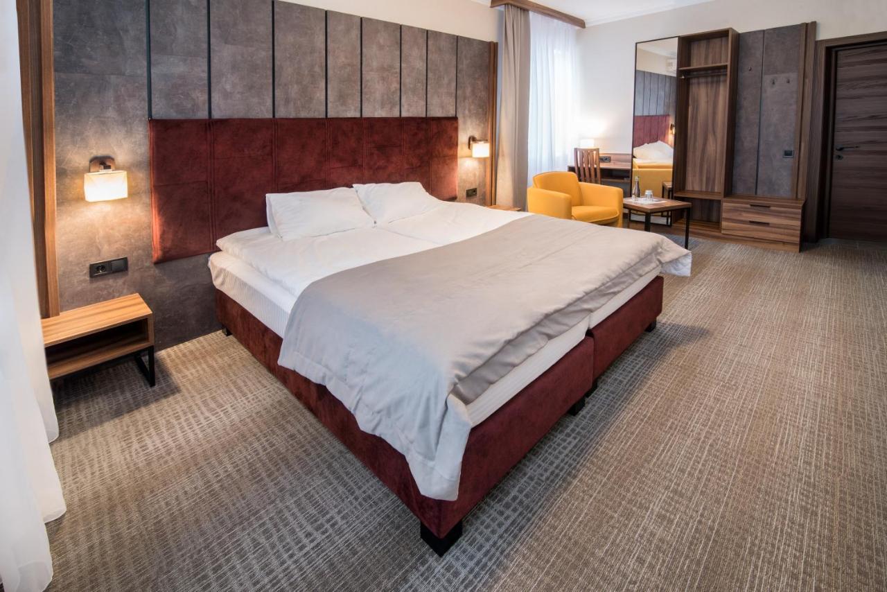 Байків Hotel Baykovtsy Eksteriør billede